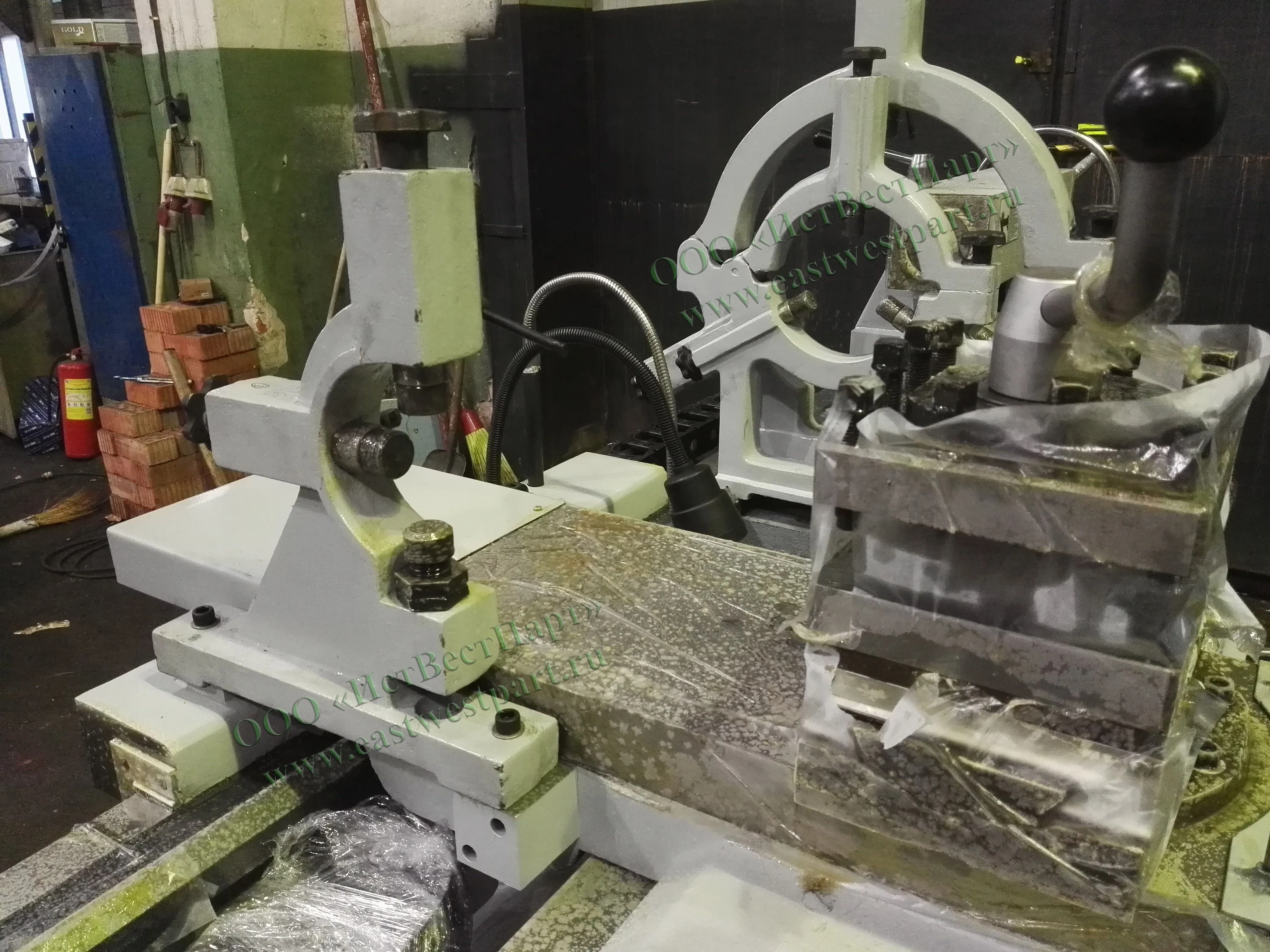  Подвижный и неподвижный люнеты