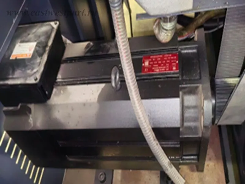  Серводвигатель шпинделя