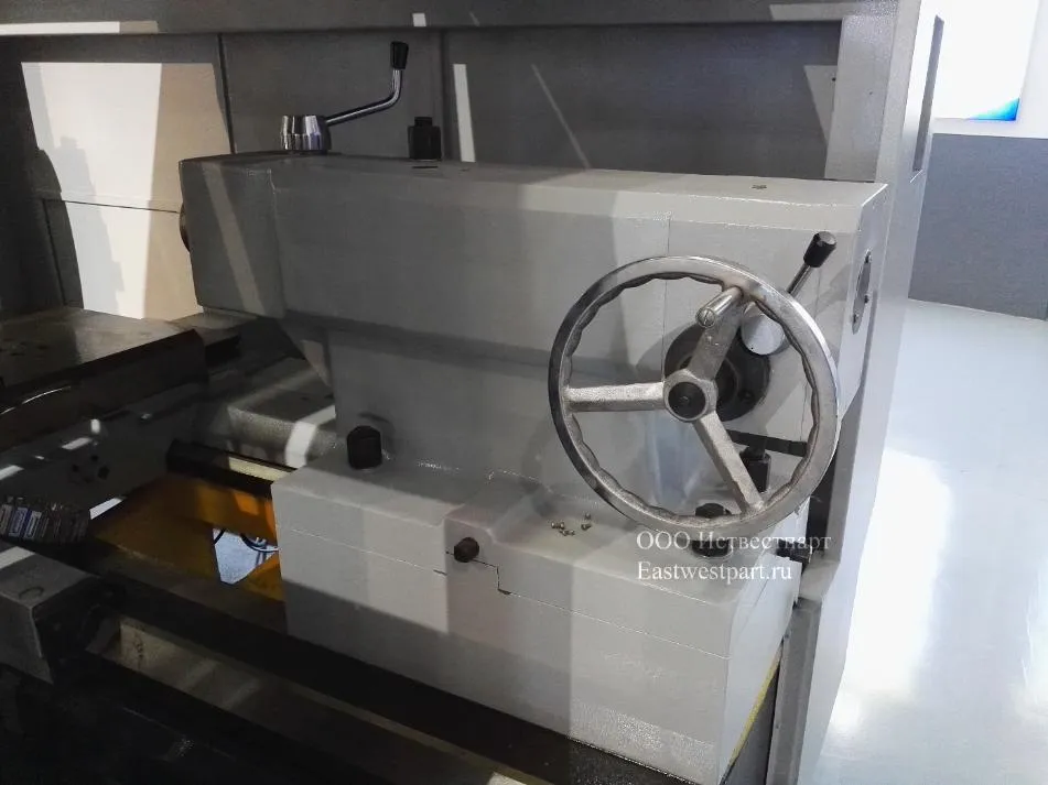 Жёсткая задняя бабка