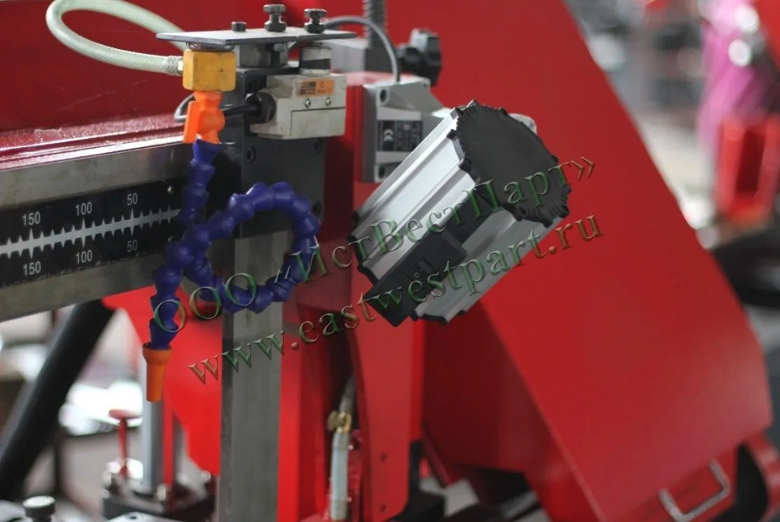 Лампа освещения рабочей зоны