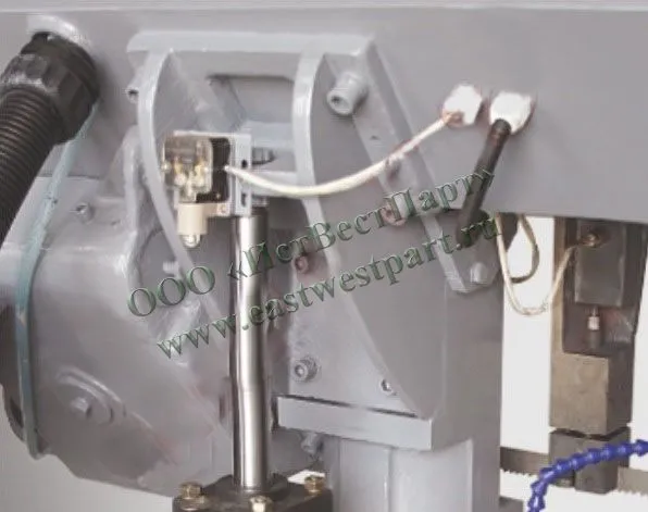 Гидравлическая принудительная подача пильной рамы