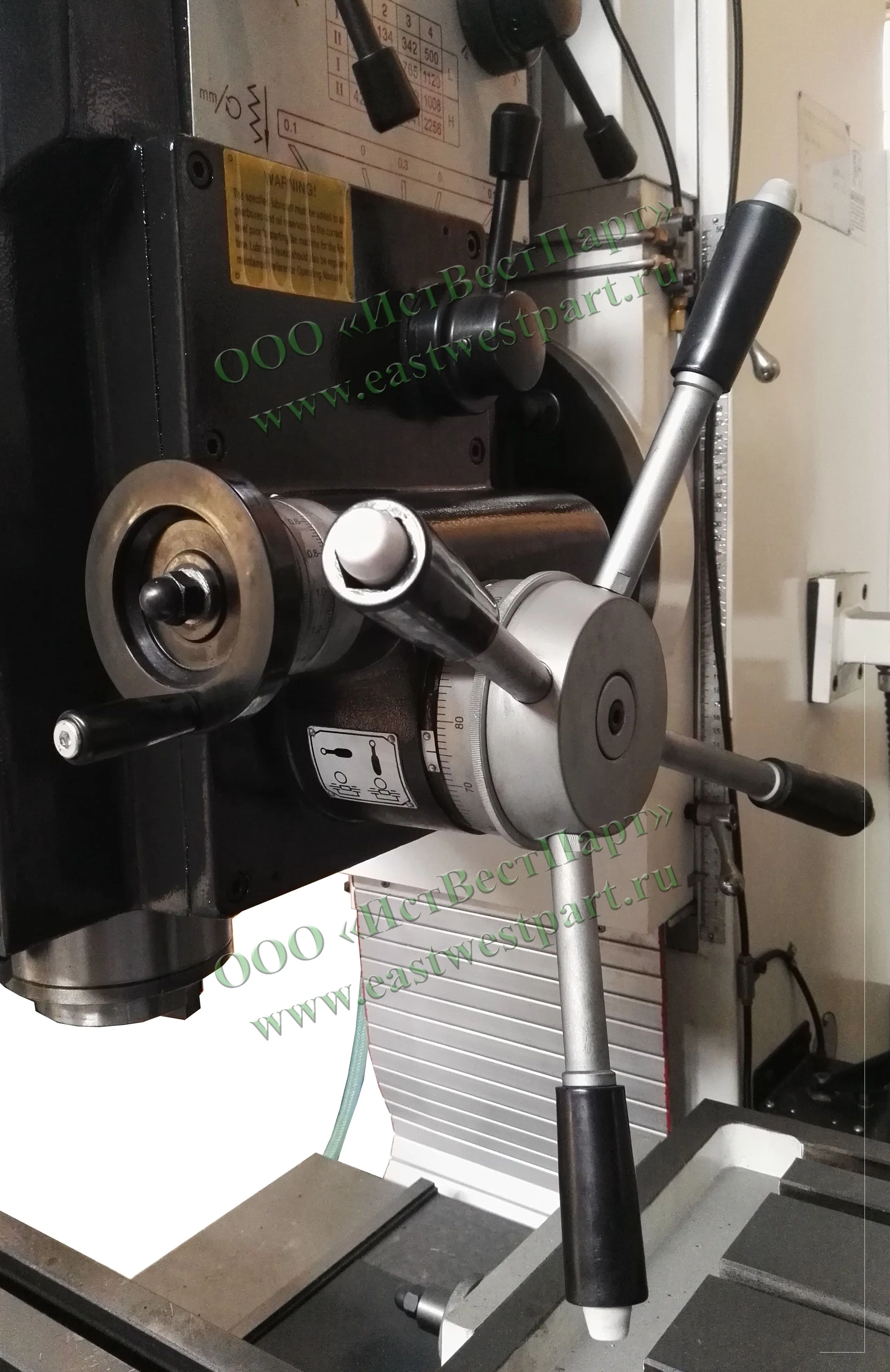  Штурвал подачи пиноли