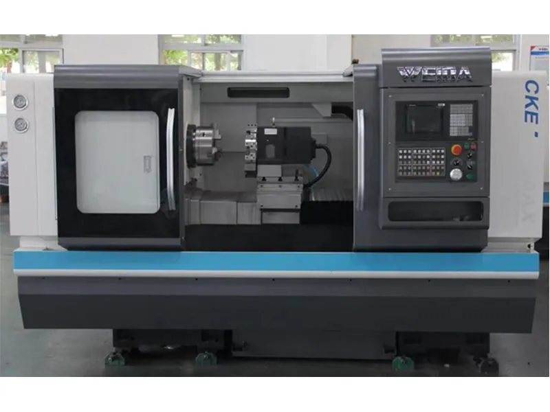 Токарный станок с ЧПУ CKE6150L С прямой станиной