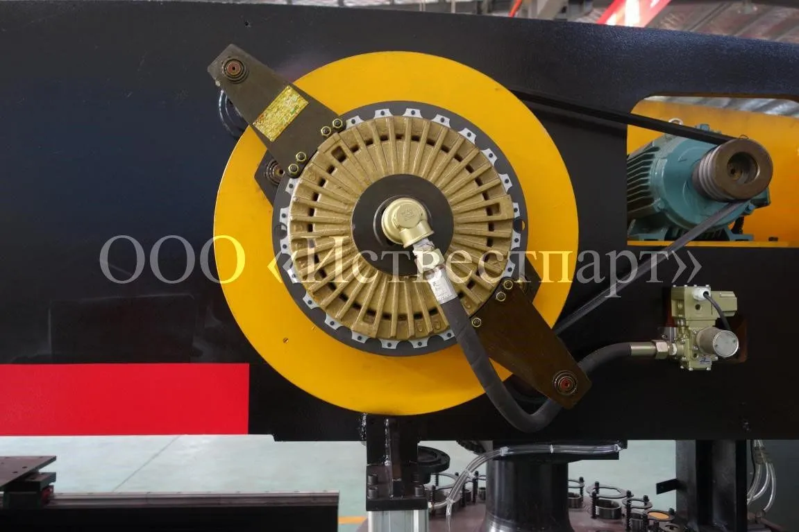  Кривошипный механизм с муфтой