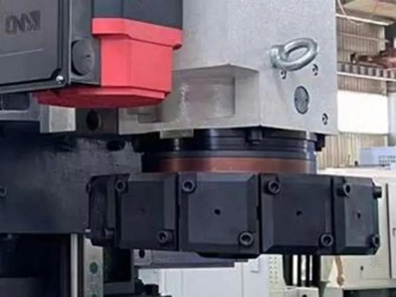 резцедержатель