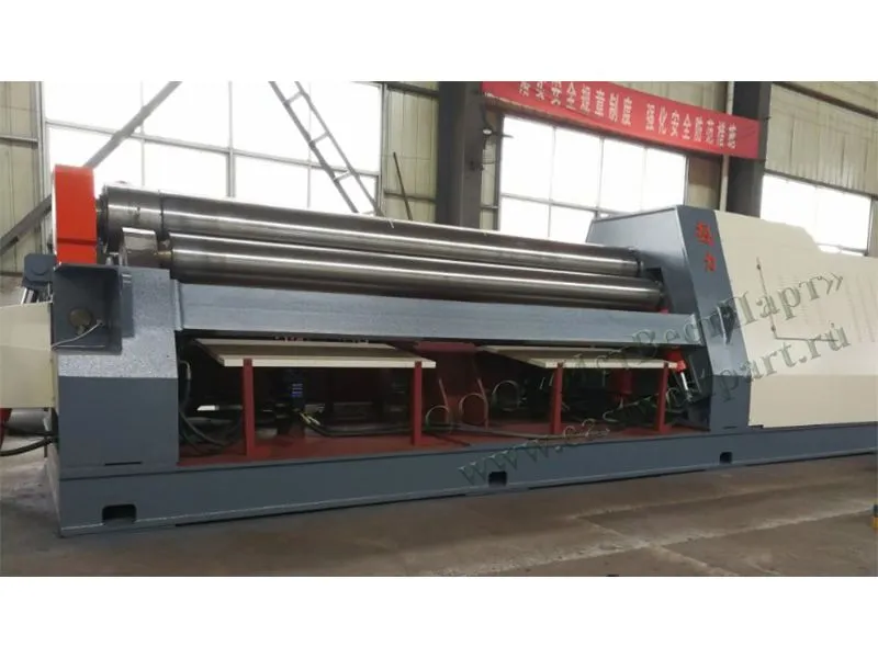 Вальцы 4-х валковые гидравлические с ЧПУ CLW12CNC-12×4000
