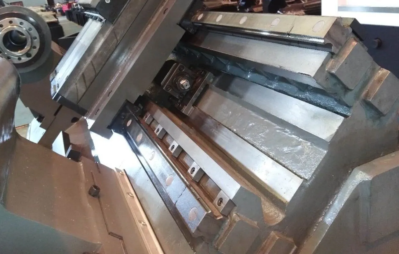  Линейные направляющие качения роликового типа HIWIN 