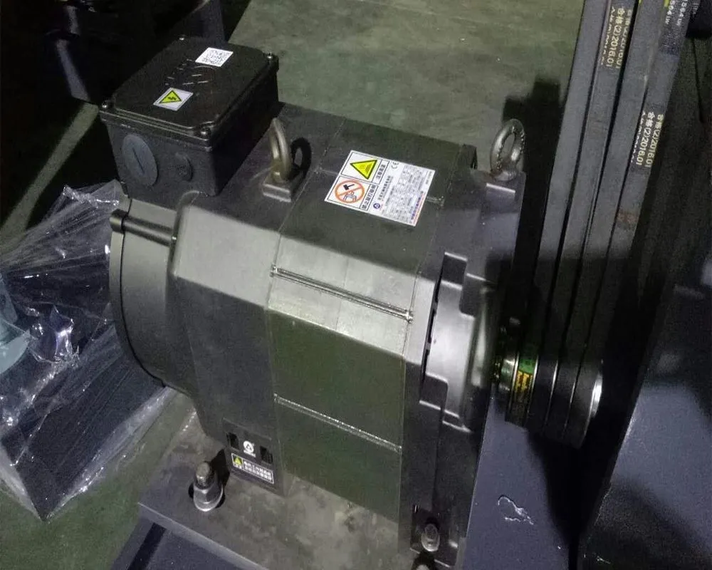  Асинхронный двигатель шпинделя